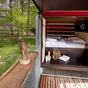  Lodge Les Tanières Du Zoosafari De France
