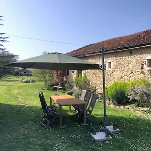  Hébergement de vacances Le Merlat France
